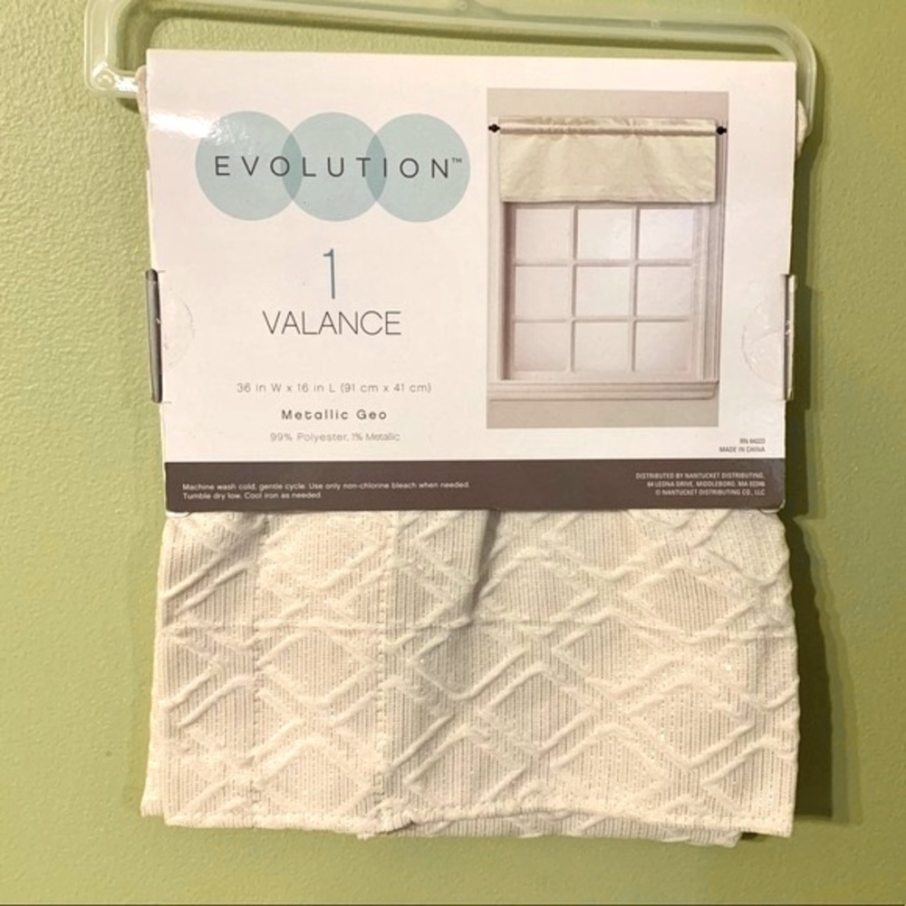 Evolution Metallic Geo 36x16” Embroidered Ivory Window Valence NWT